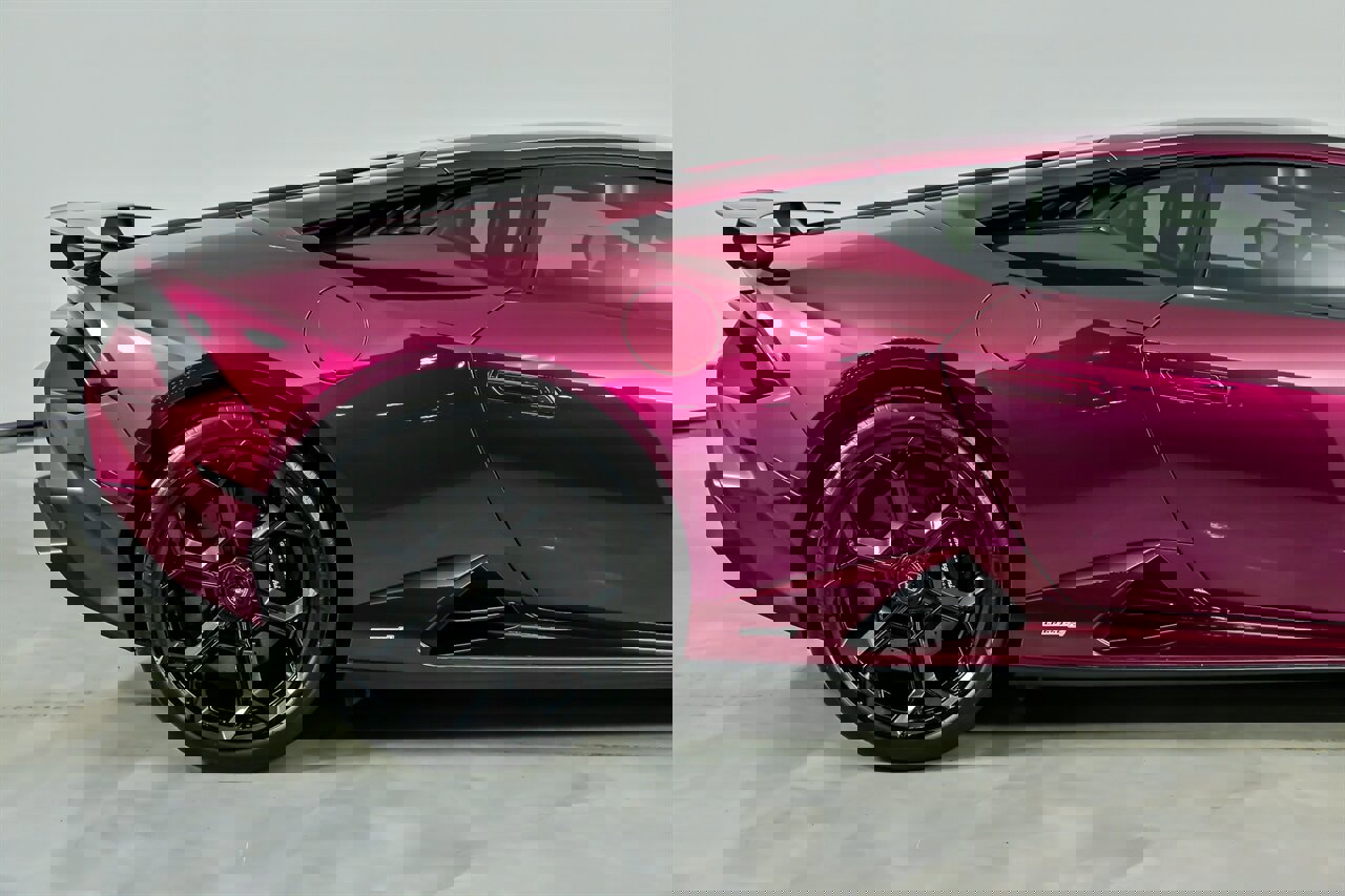 Used 2023 Lamborghini Huracan Tecnica image 13