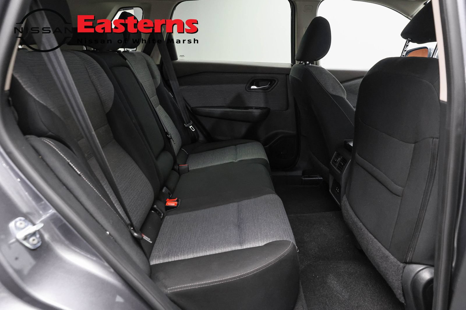 Used 2023 Nissan Rogue SV AWD/4WD image 23