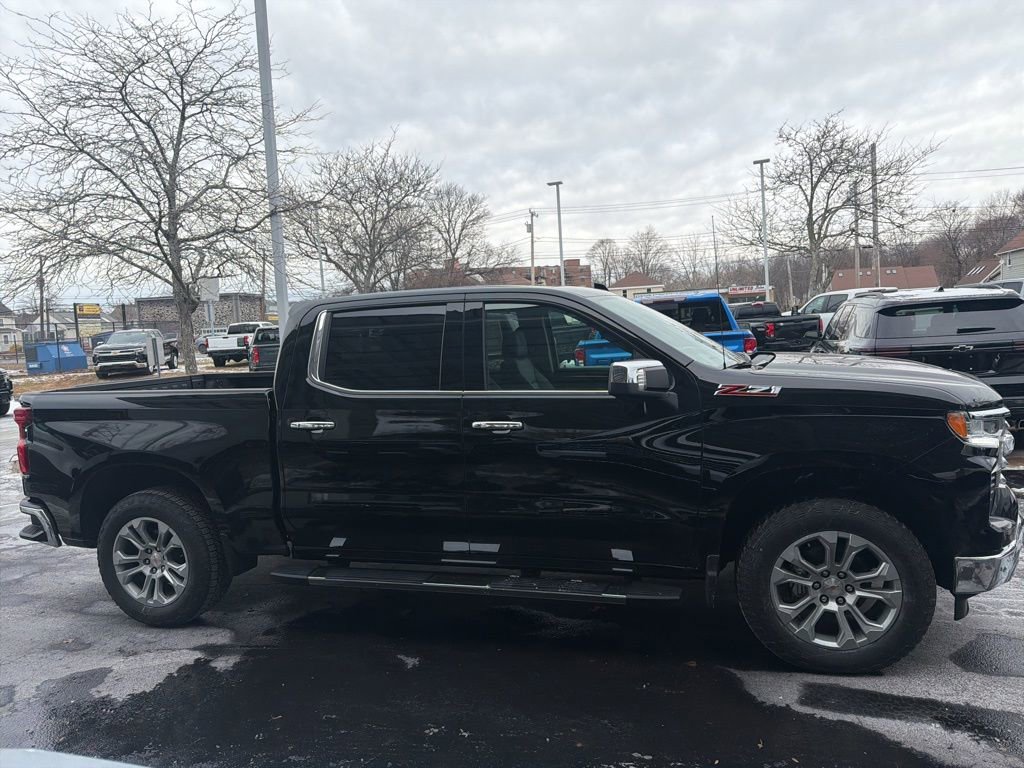New 2026 Chevrolet Silverado 1500 LTZ w/ LTZ Premium Package image 3