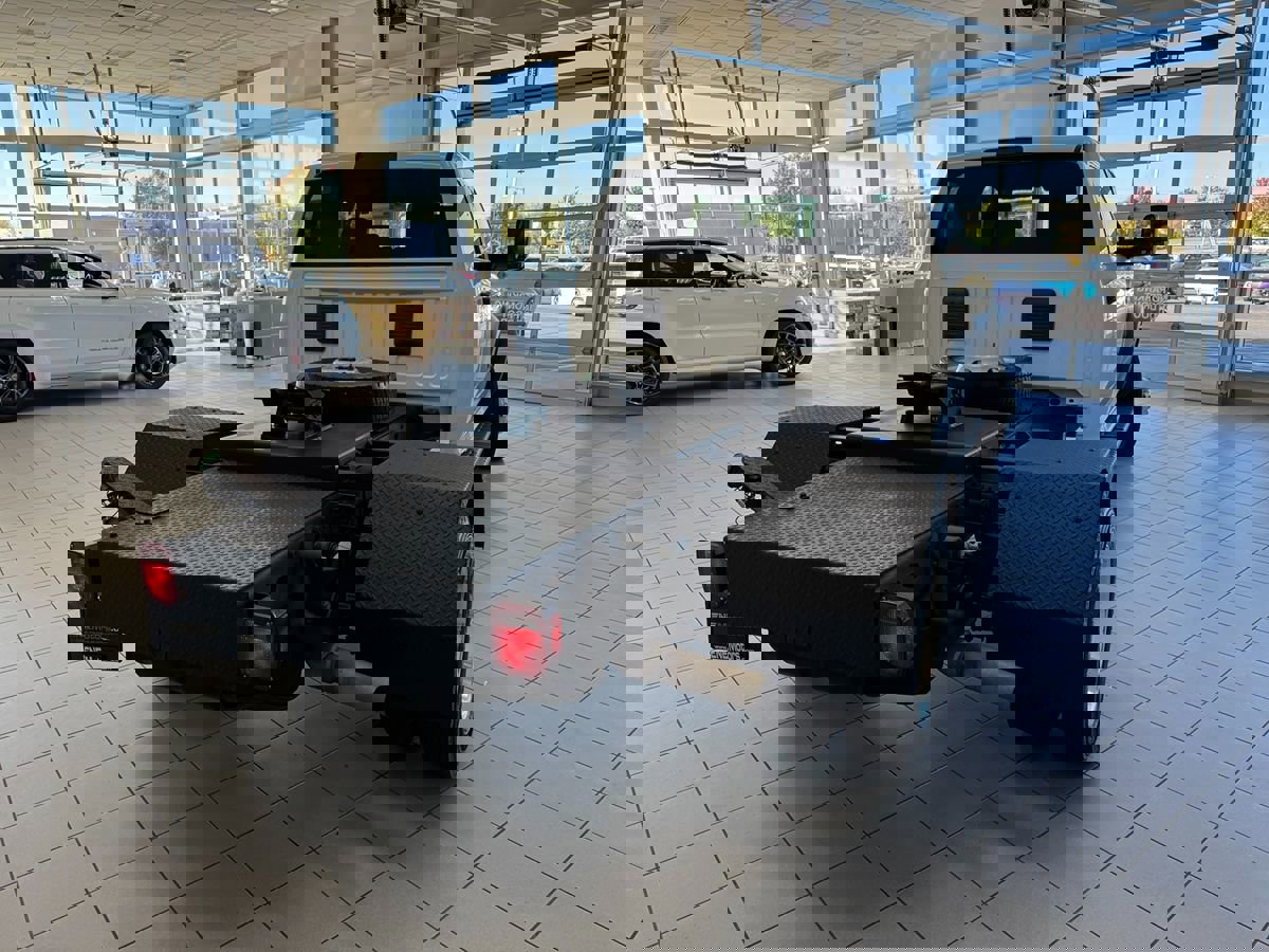 Used 2019 RAM 5500 Tradesman w/ Ambulance Prep Group image 55