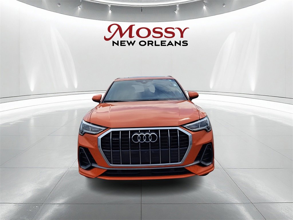 Used 2025 Audi Q3 2.0T Premium image 2