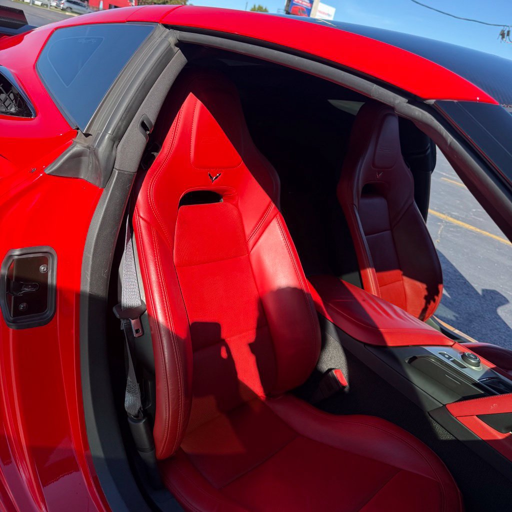Used 2015 Chevrolet Corvette Z06 RWD image 23