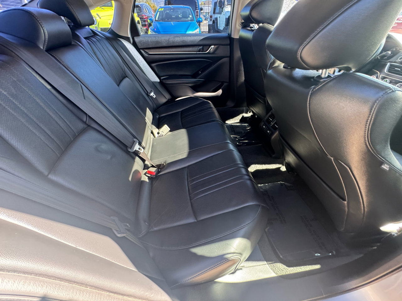 Used 2022 Honda Accord EX-L image 19