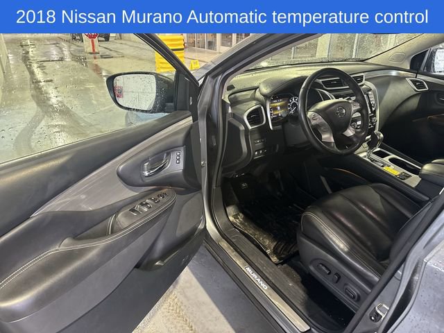 Used 2018 Nissan Murano SL w/ Midnight Edition Package image 12