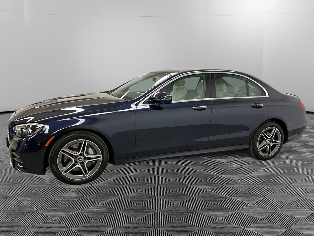 Used 2023 Mercedes-Benz E 350 4MATIC Sedan image 2