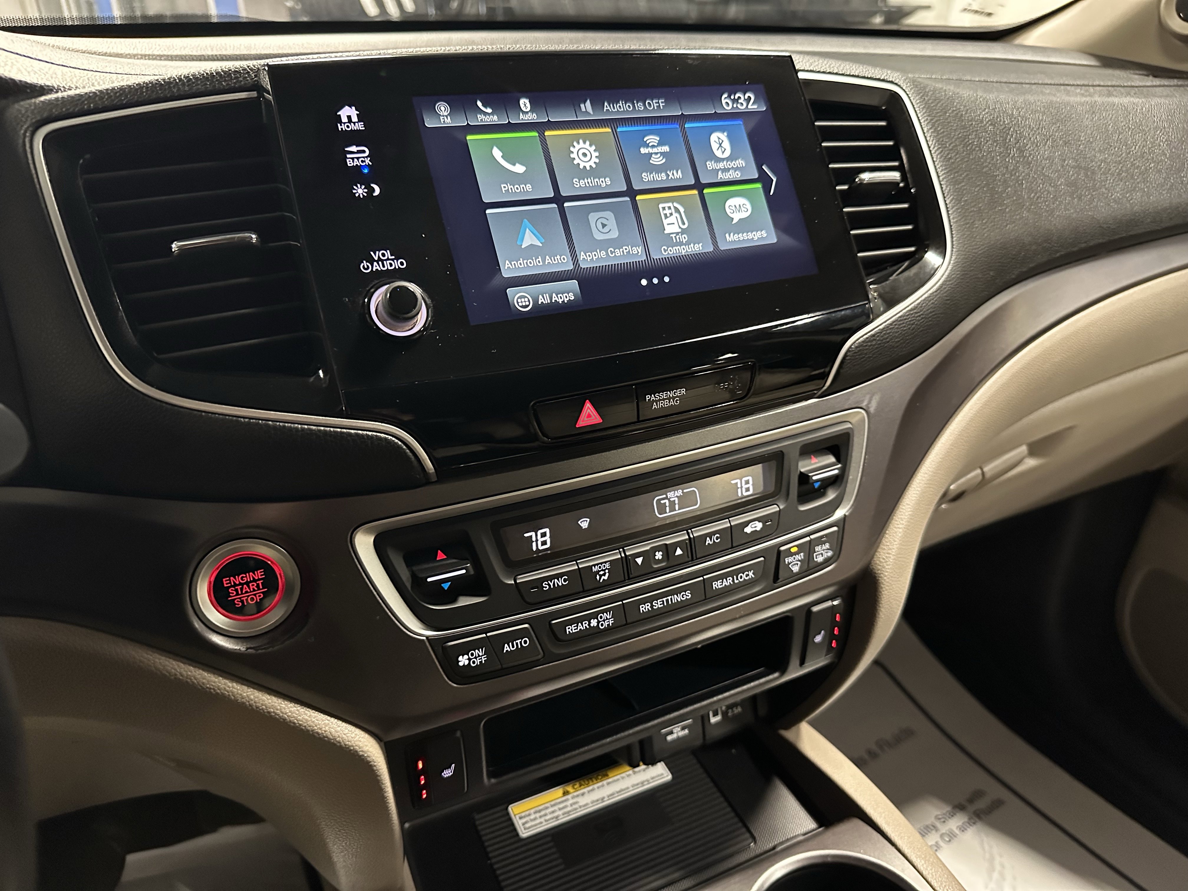 Used 2022 Honda Pilot Special Edition image 11