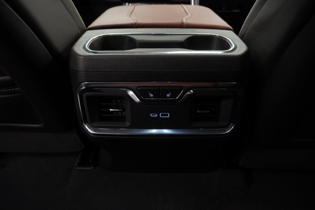 Certified 2025 GMC Sierra 1500 Denali Ultimate AWD/4WD image 20
