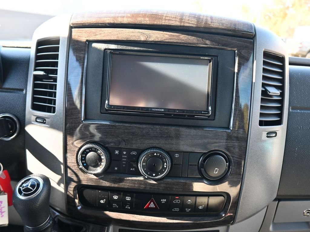 Used 2014 Mercedes-Benz Sprinter 3500 image 10