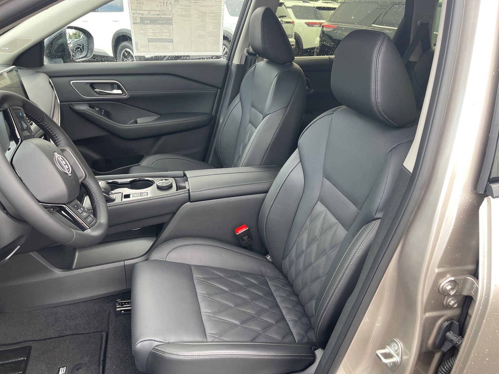 New 2026 Nissan Rogue Platinum image 18