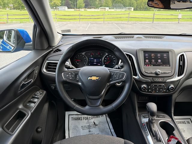 Used 2024 Chevrolet Equinox LT AWD/4WD image 2