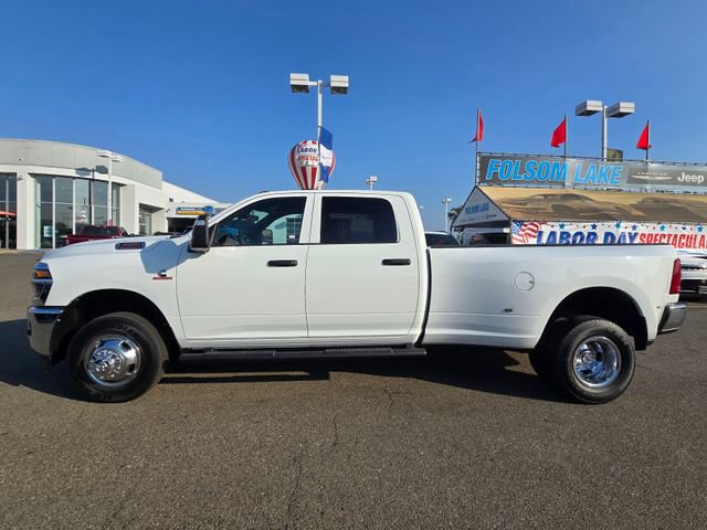 New 2026 RAM 3500 Tradesman AWD/4WD image 8