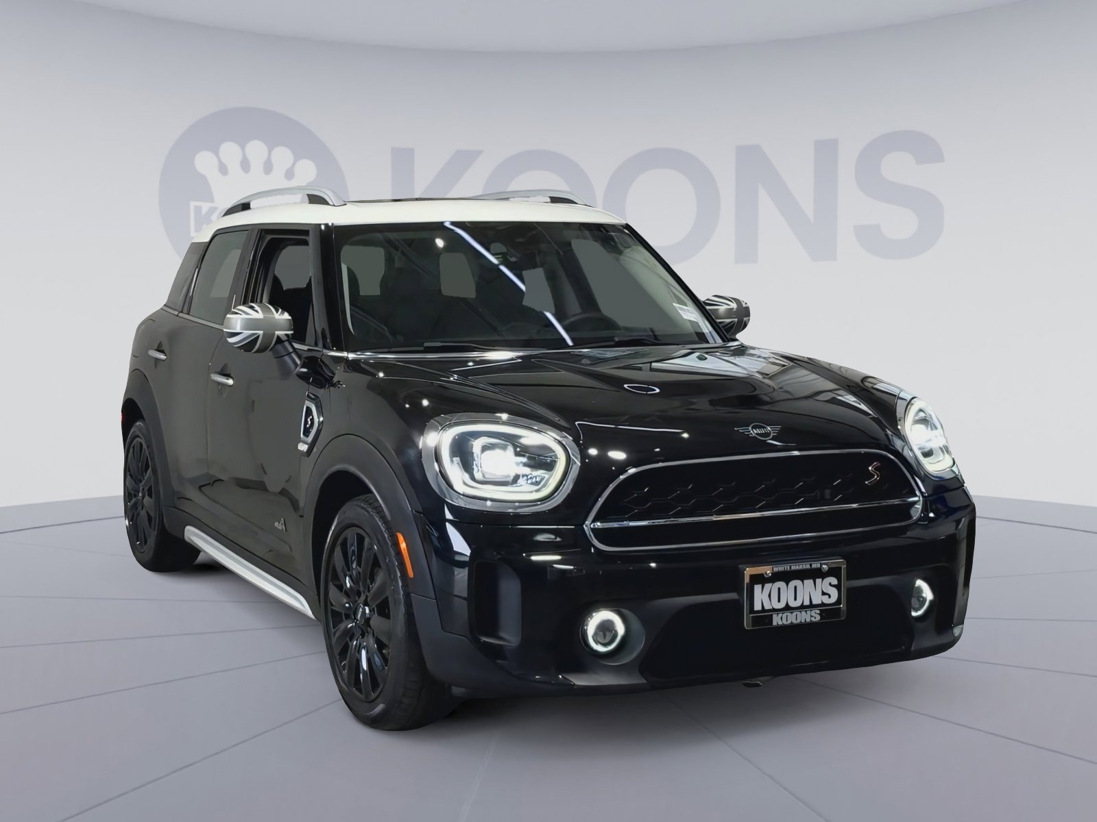 Used 2022 MINI Cooper Countryman S w/ Premium Package image 2