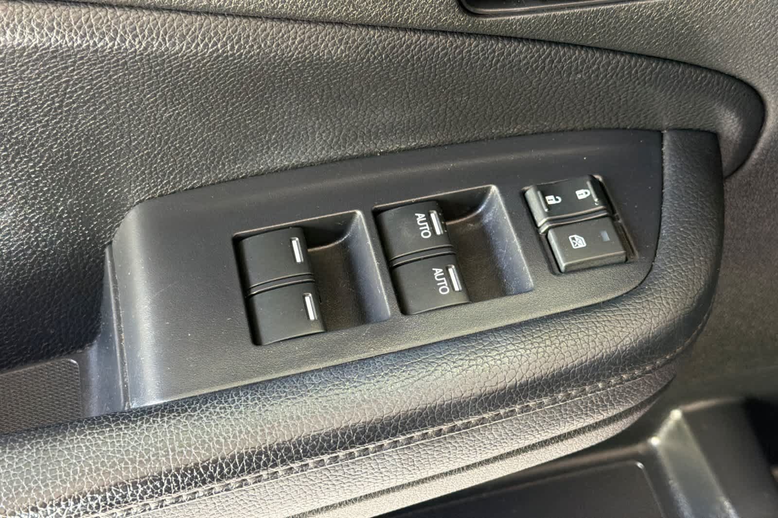 Used 2019 Honda Passport Sport image 13