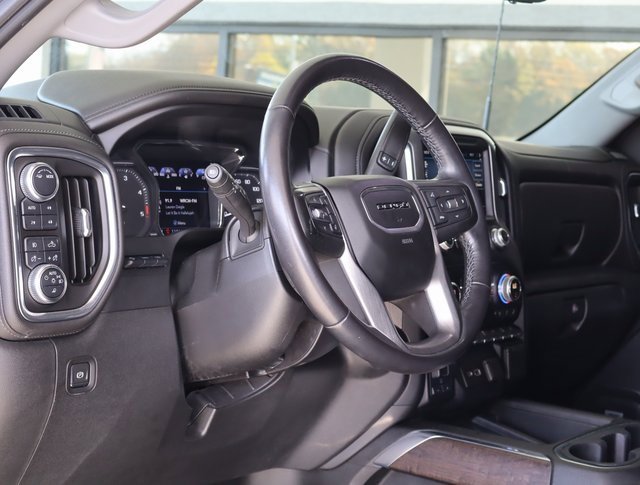 Used 2021 GMC Sierra 2500 Denali w/ Denali Ultimate Package image 17