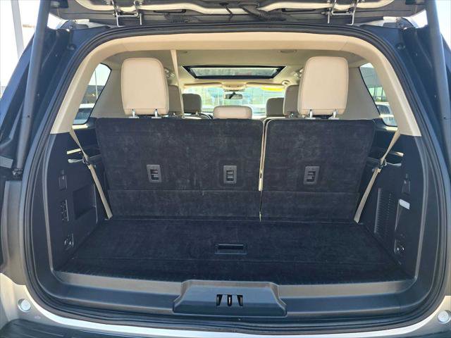 Used 2024 Ford Expedition Limited RWD image 17