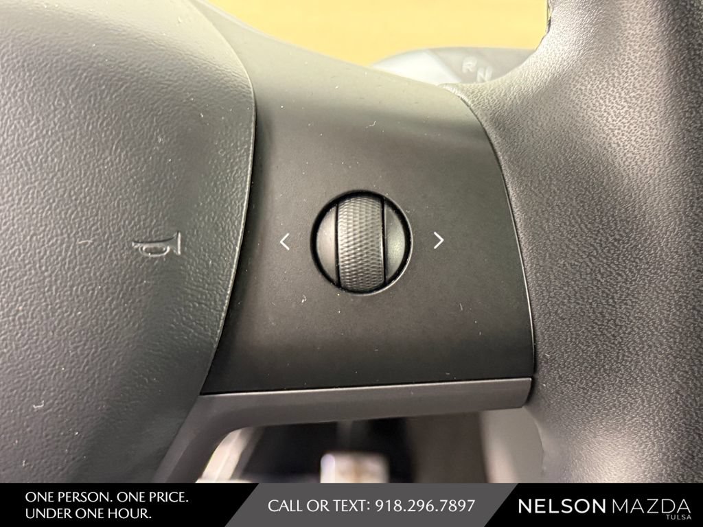 Used 2020 Tesla Model Y Long Range AWD/4WD image 22