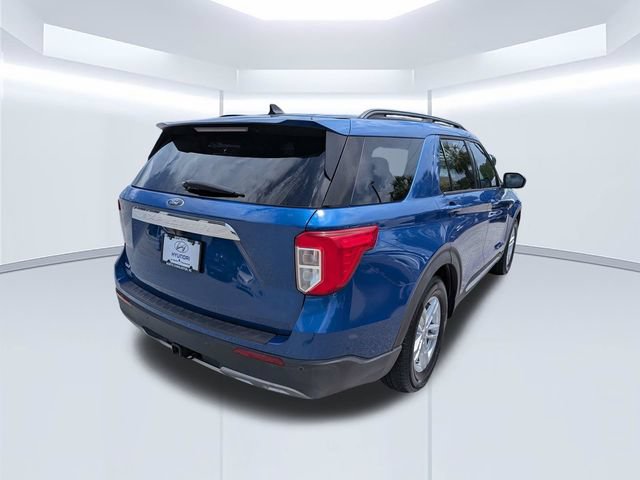 Used 2021 Ford Explorer XLT w/ Equipment Group 202A RWD image 4
