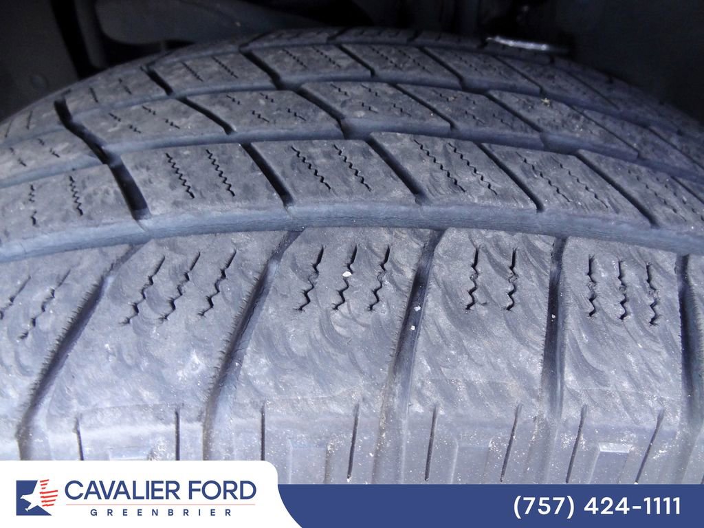 Used 2023 Ford Expedition XLT AWD/4WD image 14