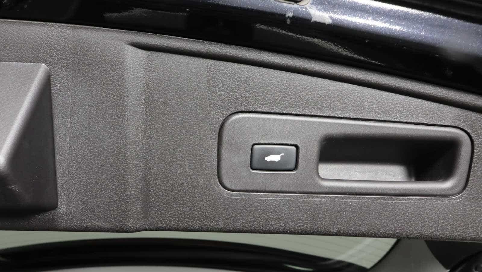 Used 2020 Acura MDX SH-AWD image 25
