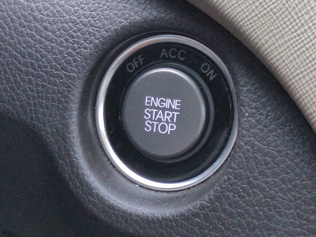 Used 2014 Hyundai Santa Fe Sport w/ Premium Equipment Package 03 image 32