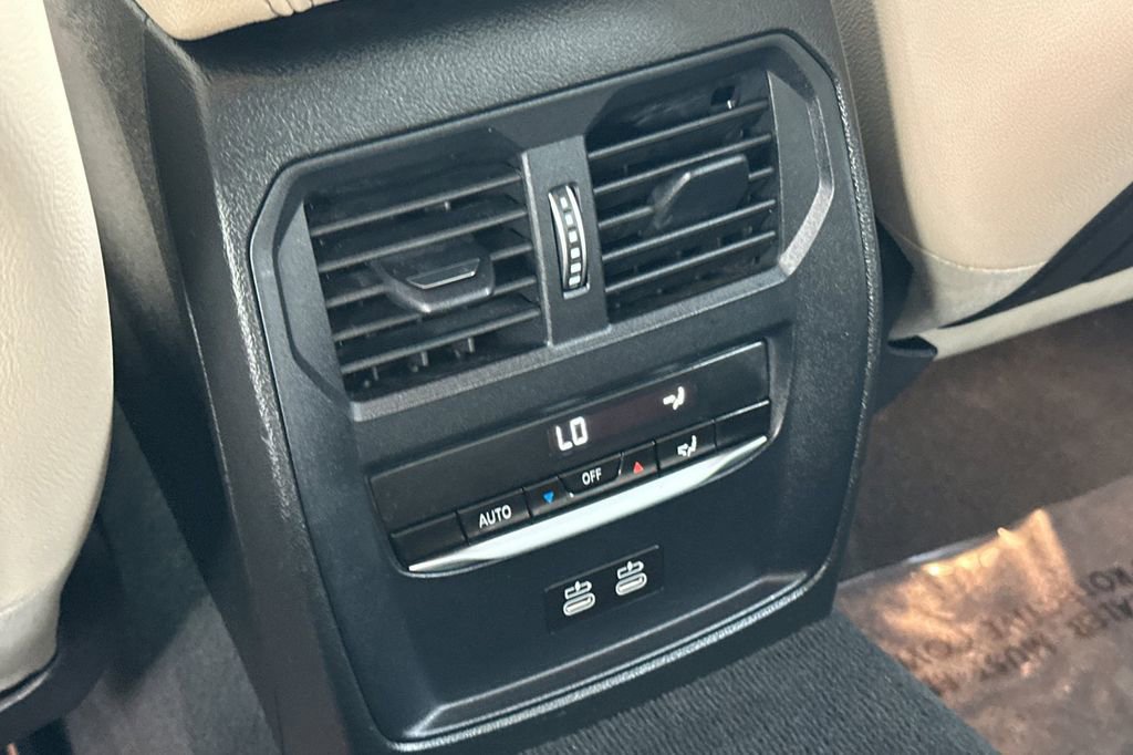 Used 2021 BMW M340i M340i w/ Premium Package image 13