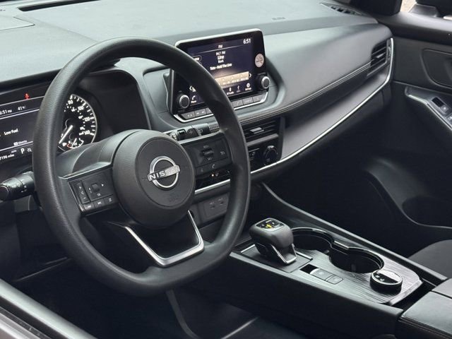 Used 2024 Nissan Rogue S image 14