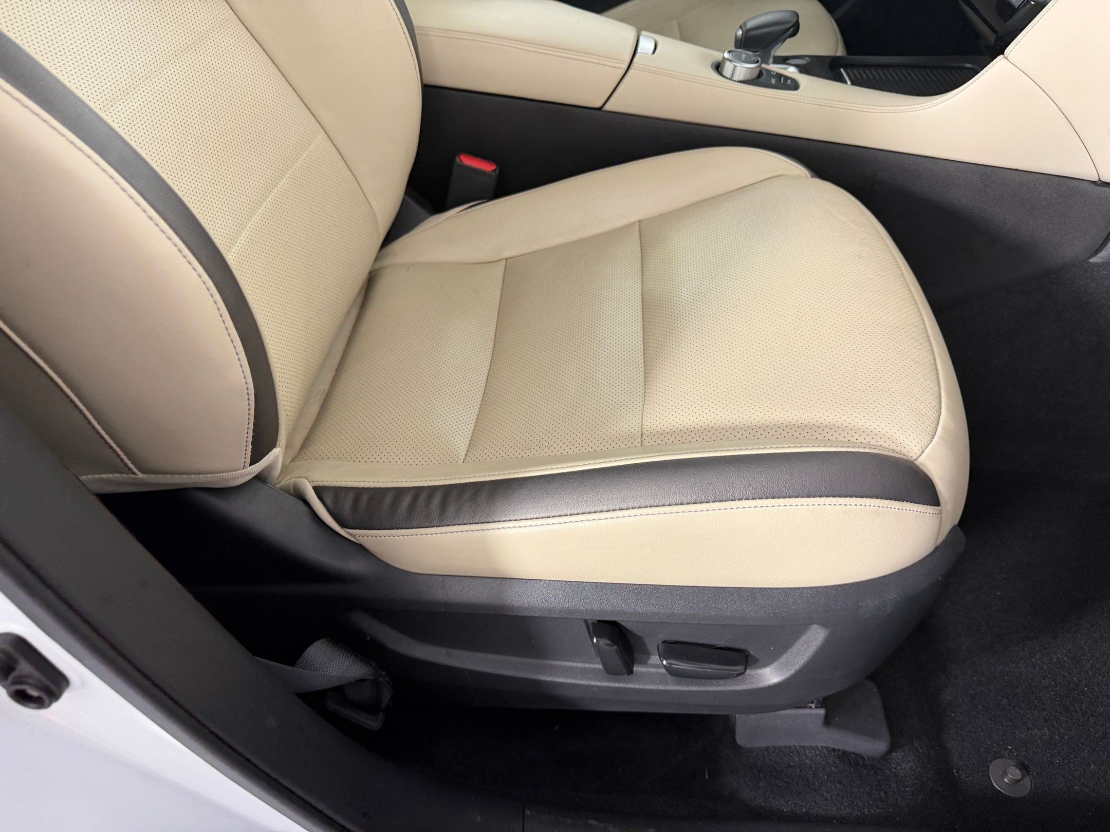 Used 2022 INFINITI QX50 Luxe FWD image 33