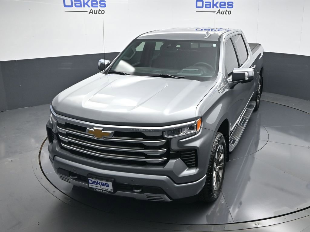 Used 2025 Chevrolet Silverado 1500 High Country w/ Technology Package AWD/4WD image 50