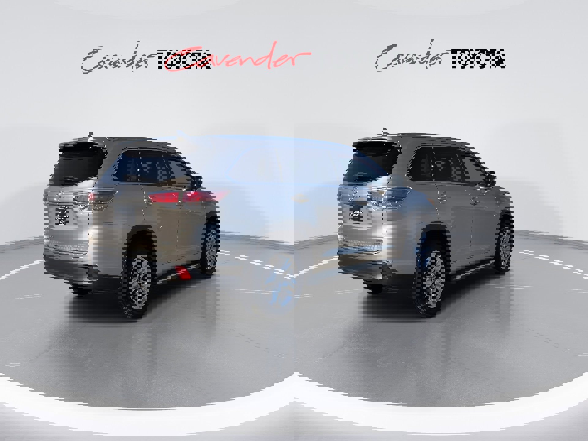 Used 2016 Toyota Highlander Limited Platinum image 8