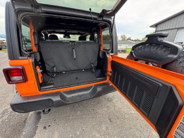 New 2027 Jeep Wrangler Sport AWD/4WD image 31