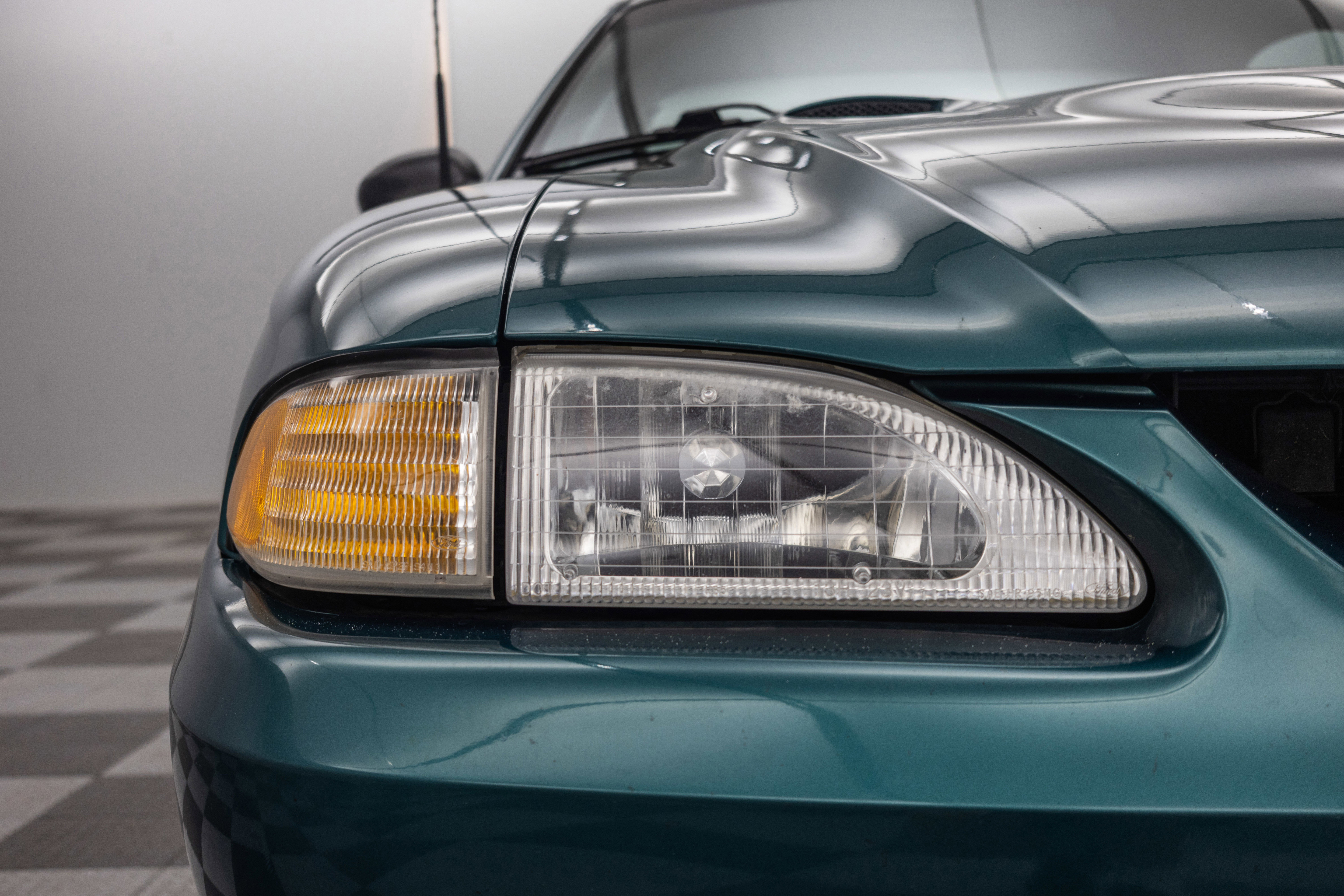 Used 1997 Ford Mustang Cobra RWD image 16