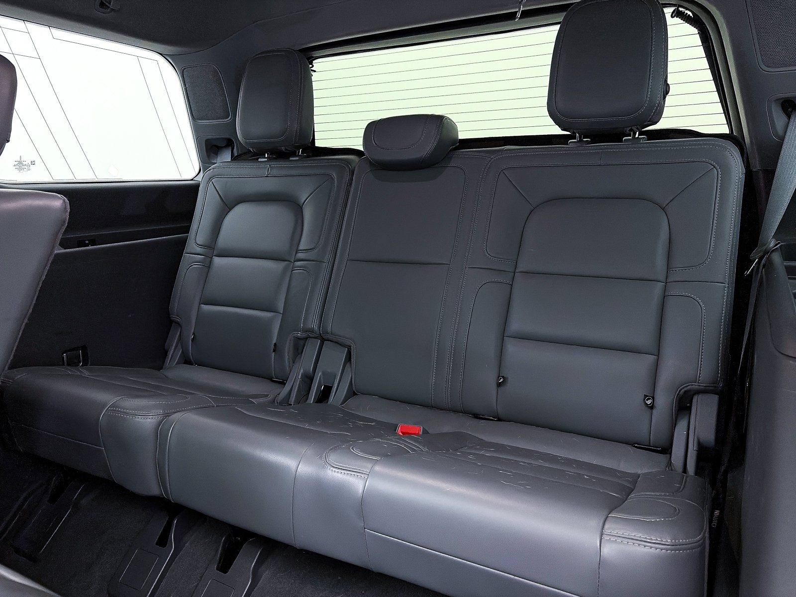 Used 2021 Lincoln Navigator Reserve w/ Luxury Package AWD/4WD image 45