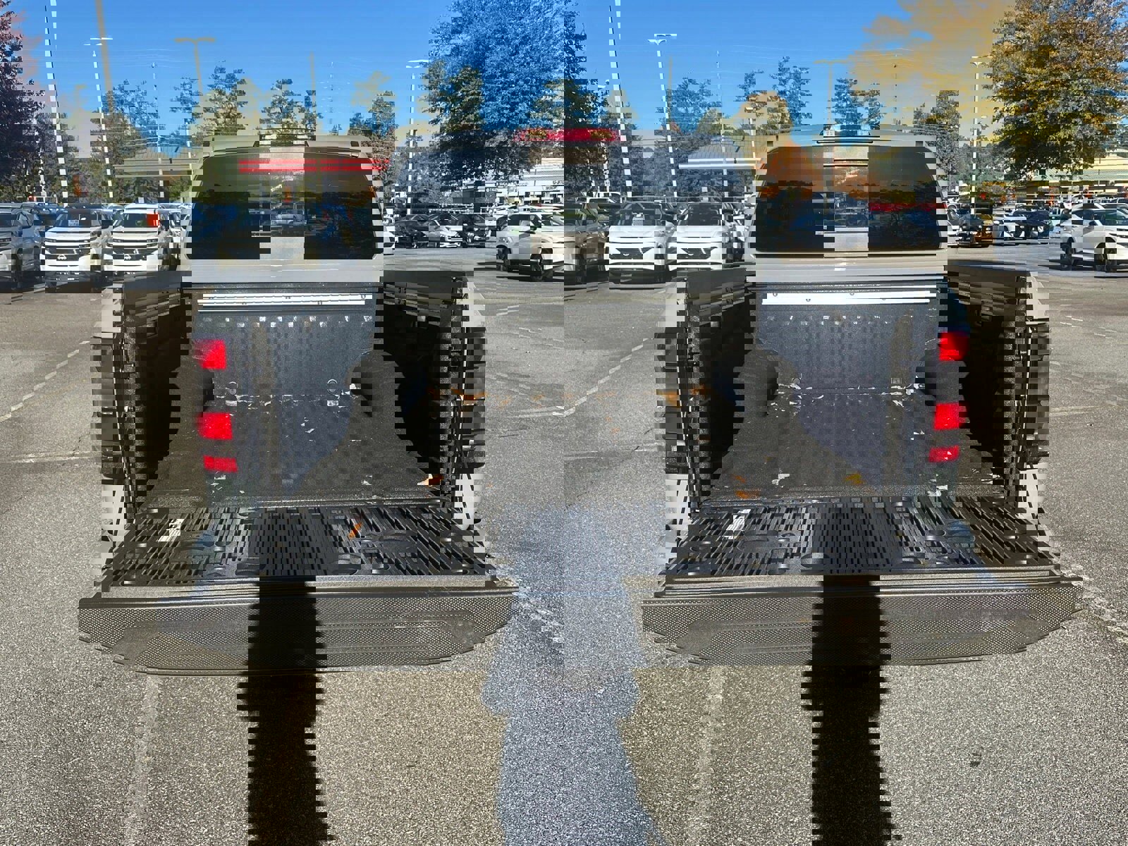 New 2026 Nissan Frontier PRO-4X w/ Pro-4x Convenience Package image 18