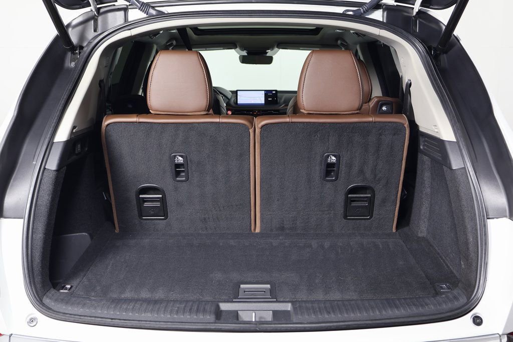 Used 2022 Acura MDX SH-AWD w/ Technology Package image 16