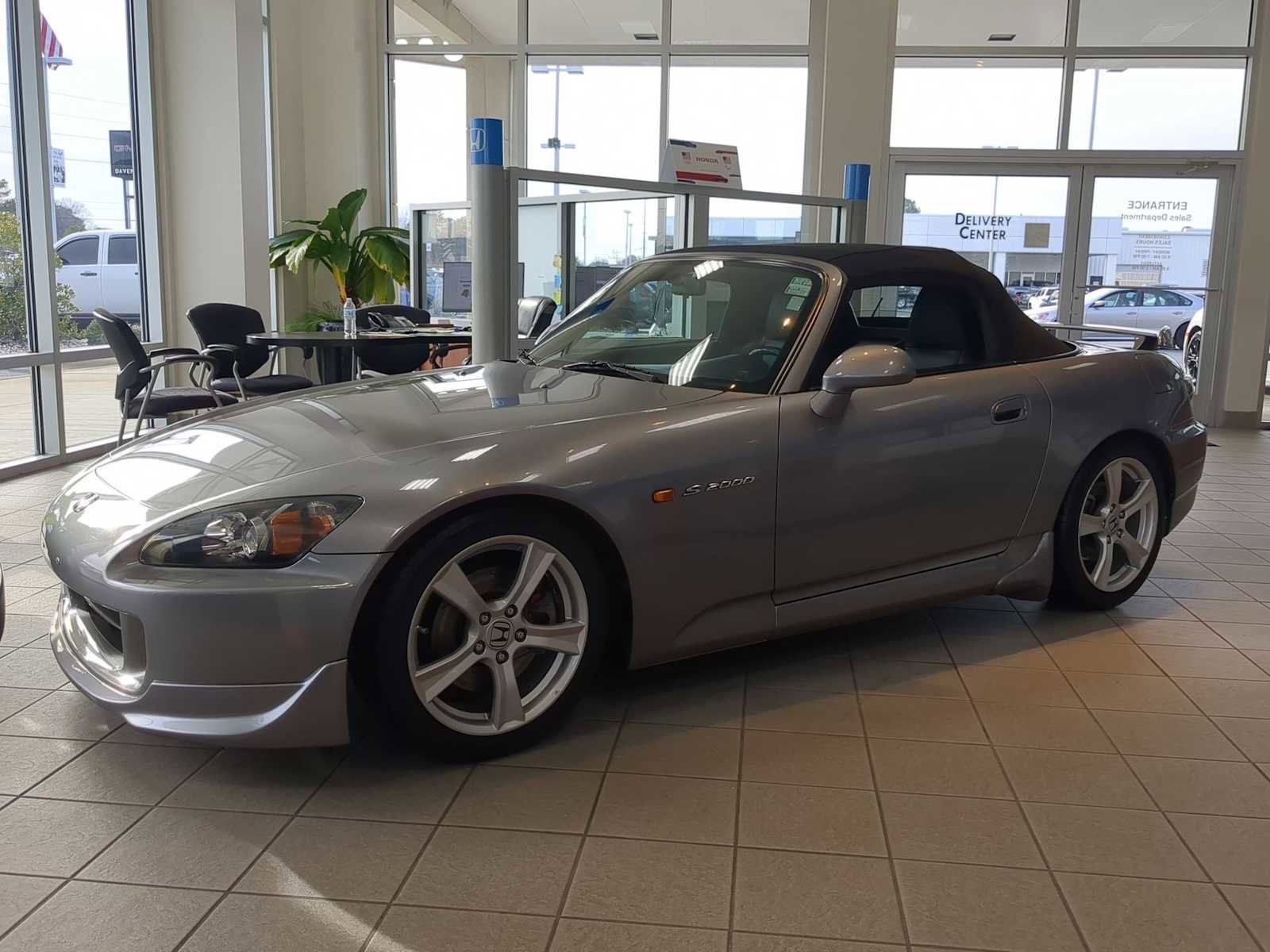 Used 2008 Honda S2000 image 4