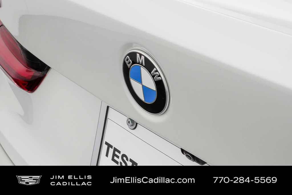 Used 2025 BMW 330i xDrive Sedan AWD/4WD image 36