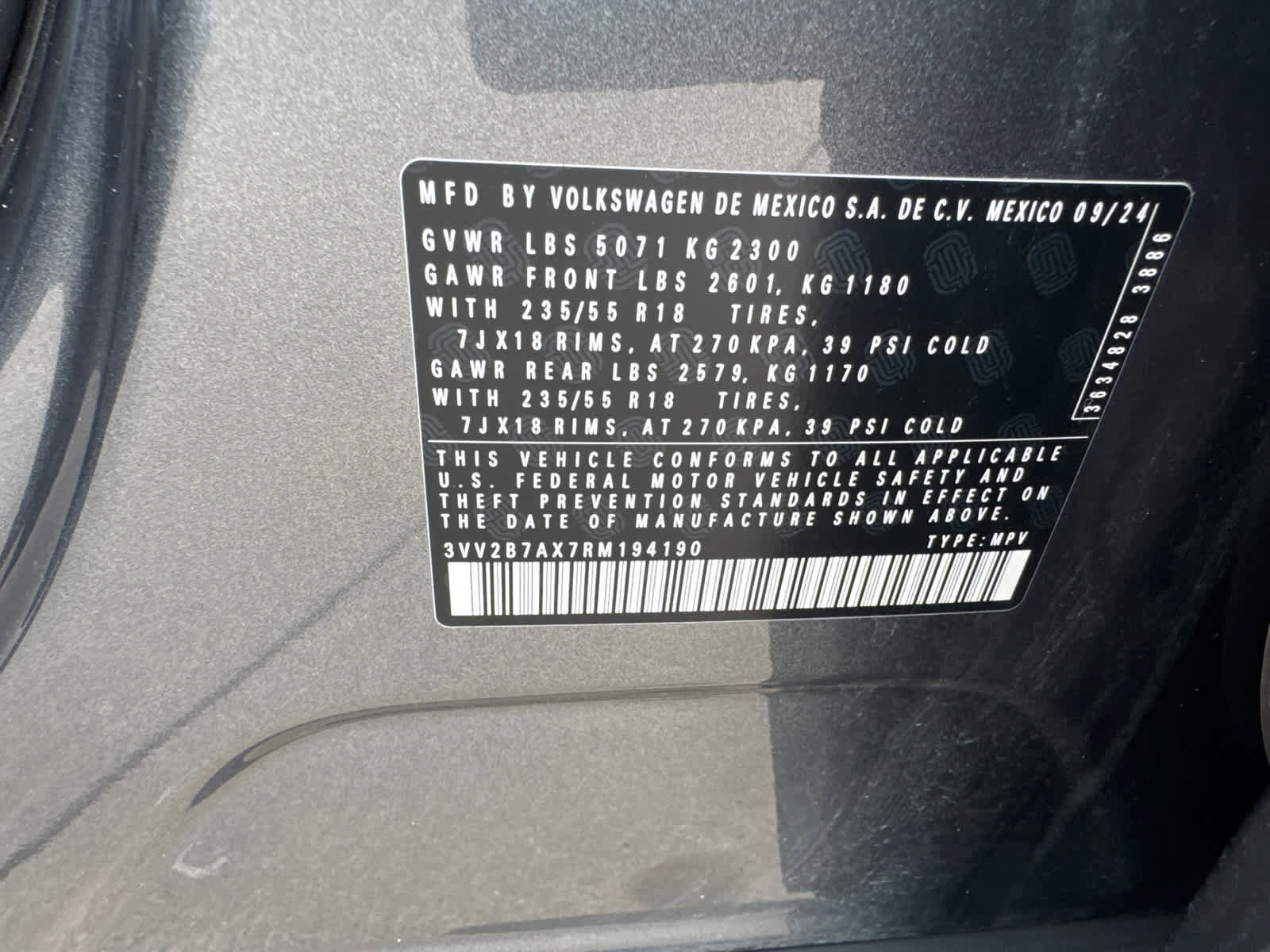 Certified 2024 Volkswagen Tiguan SE image 21