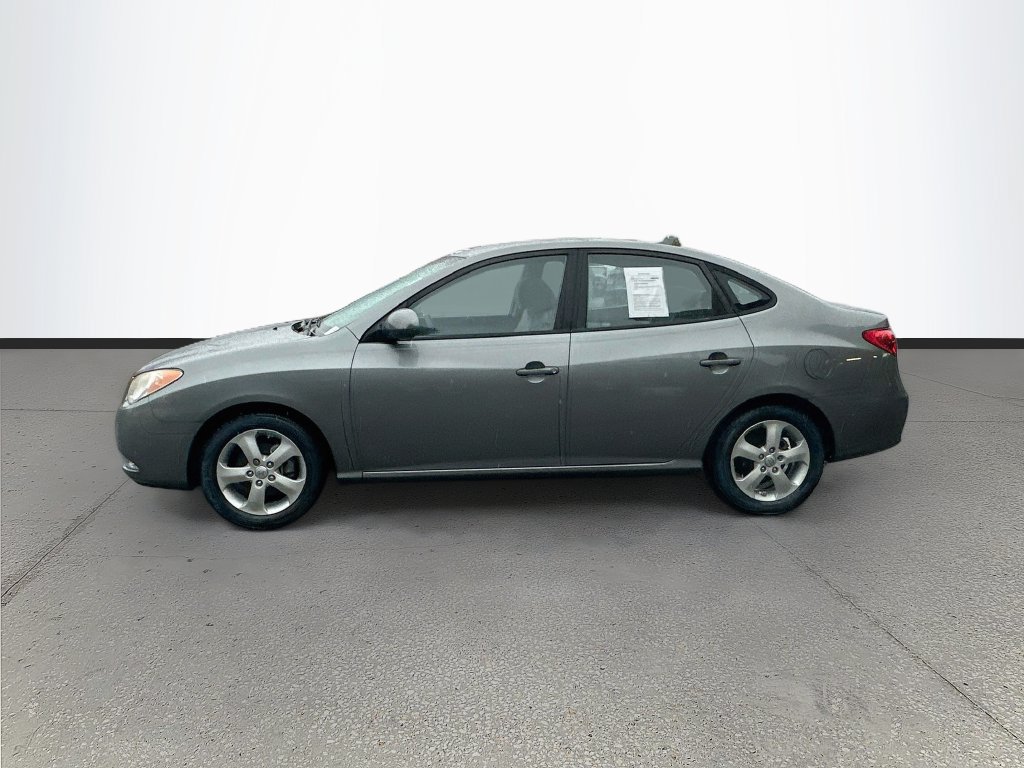 Used 2010 Hyundai Elantra SE FWD image 4