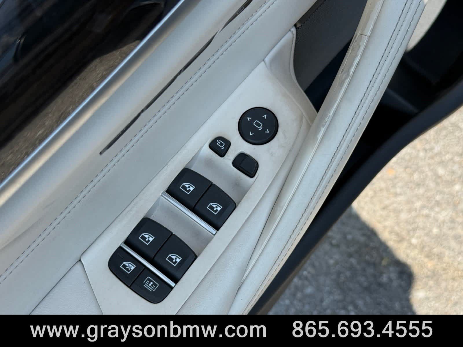 Used 2017 BMW 540i RWD image 15