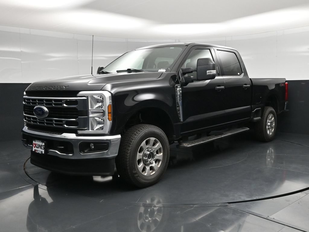 Used 2024 Ford F350 XLT AWD/4WD image 5
