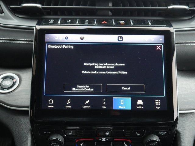 Used 2023 Jeep Grand Cherokee L Limited image 5