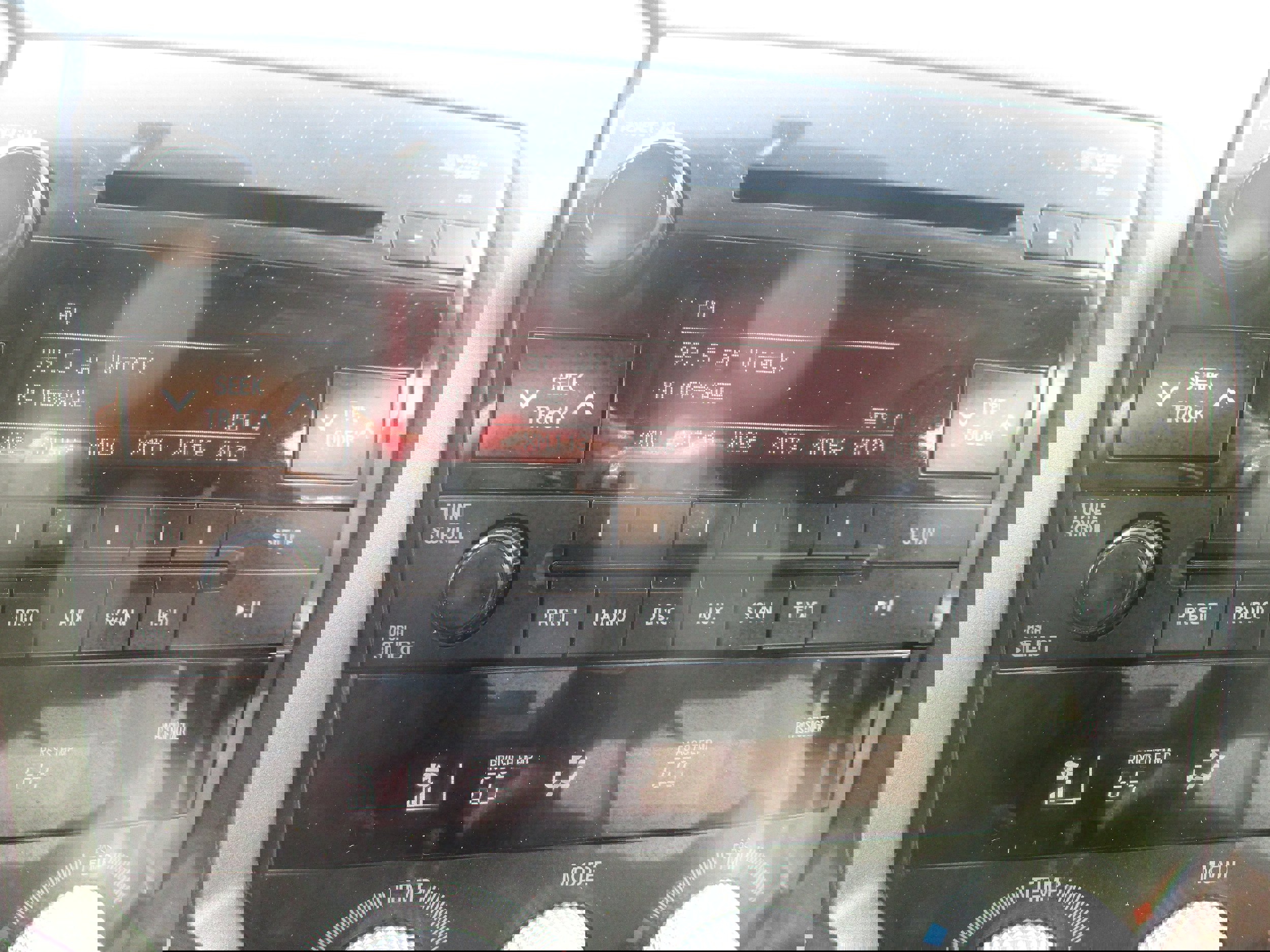 Used 2013 Toyota Sequoia SR5 image 18