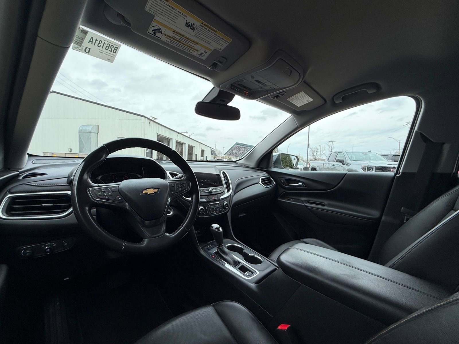 Used 2021 Chevrolet Equinox Premier image 17