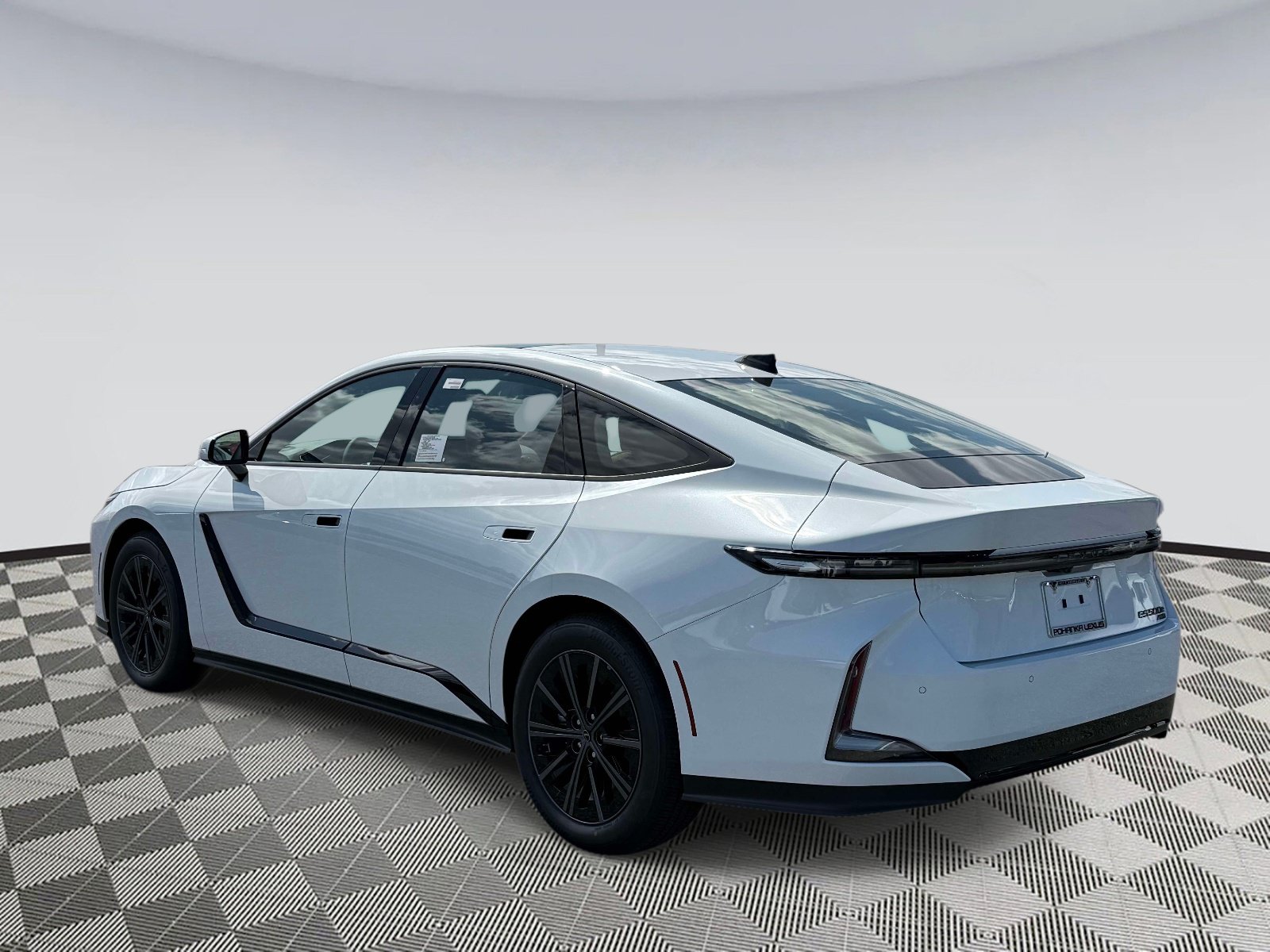 New 2026 Lexus ES 500e w/ Convenience Package AWD/4WD image 4