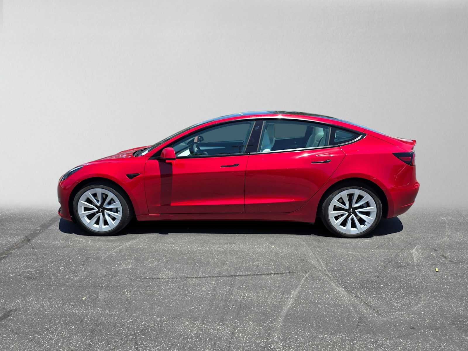 Used 2023 Tesla Model 3 Standard Range RWD image 6