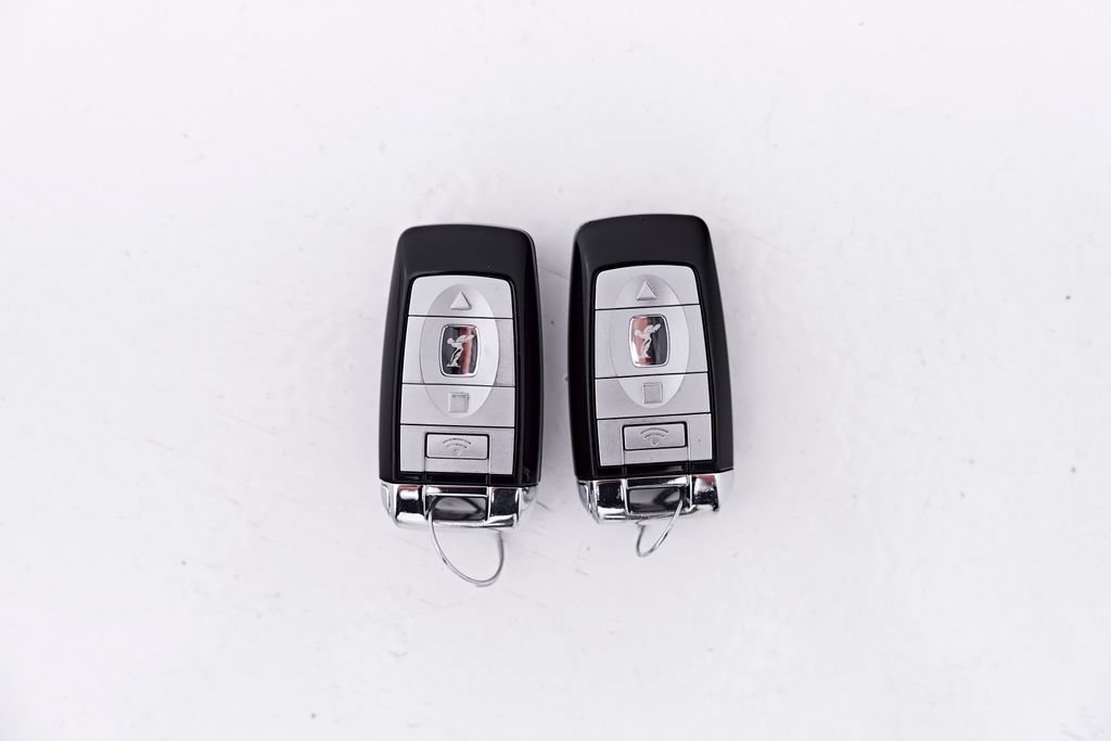 Used 2018 Rolls-Royce Ghost RWD image 88