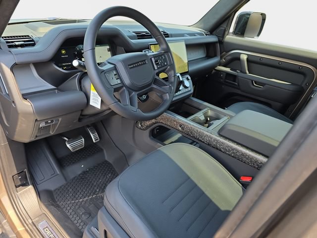 New 2026 Land Rover Defender 110 OCTA AWD/4WD image 13