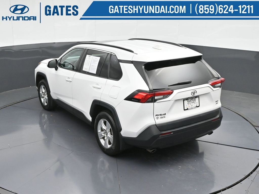Used 2021 Toyota RAV4 XLE image 54