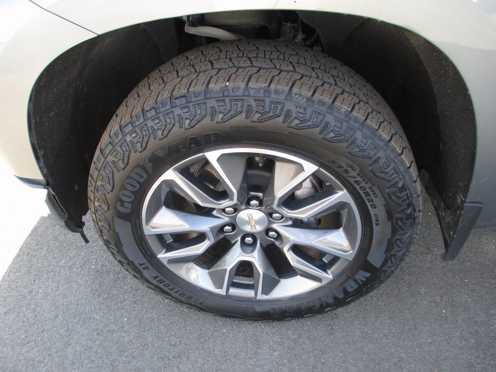 Used 2020 Chevrolet Silverado 1500 LT w/ All-Star Edition image 15