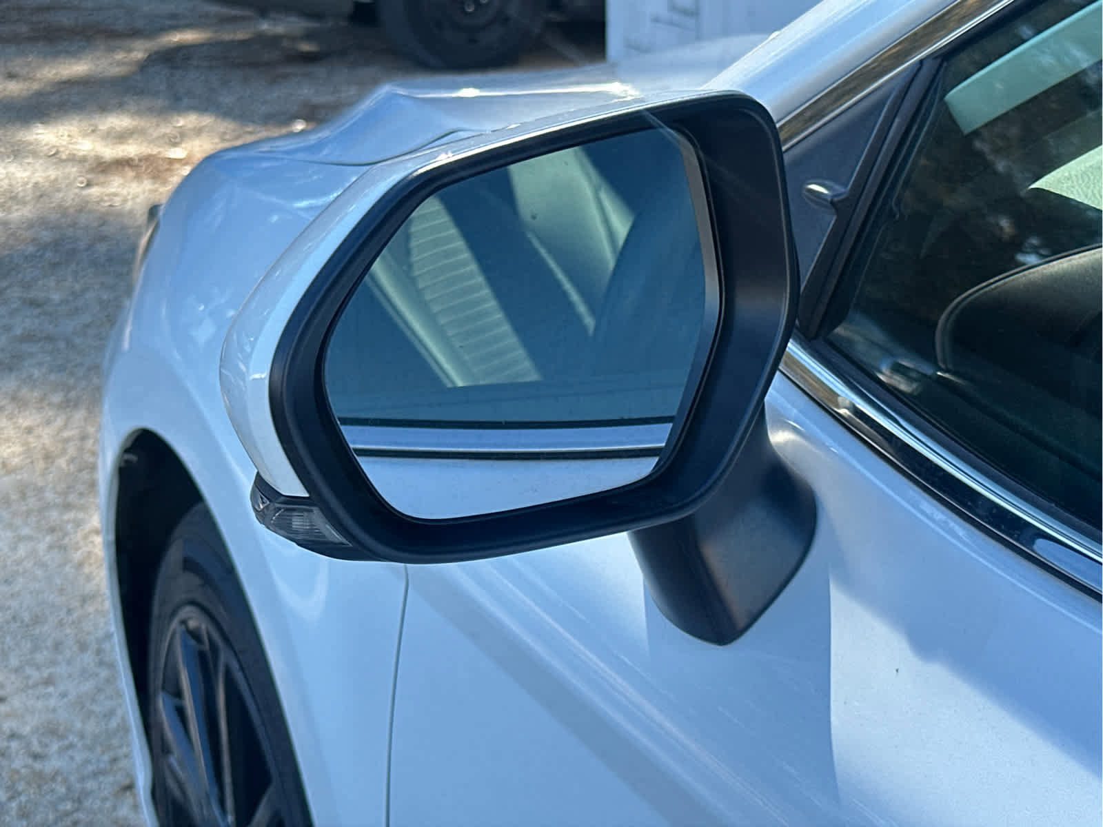 Used 2024 Toyota Camry SE image 12